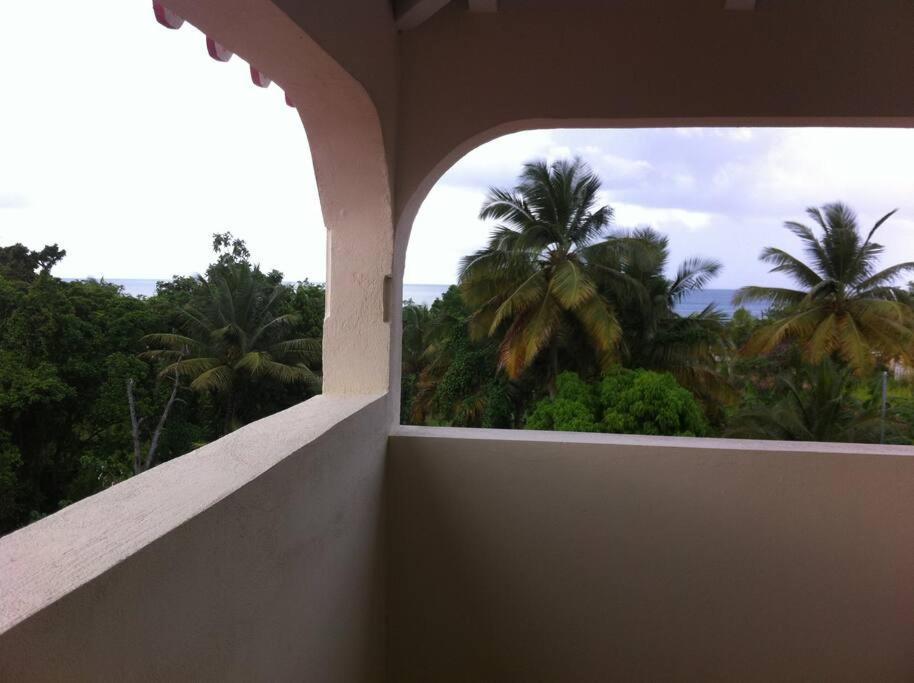 Haut De Villa Avec Vue Sur La Mer Sainte-Rose Exterior foto